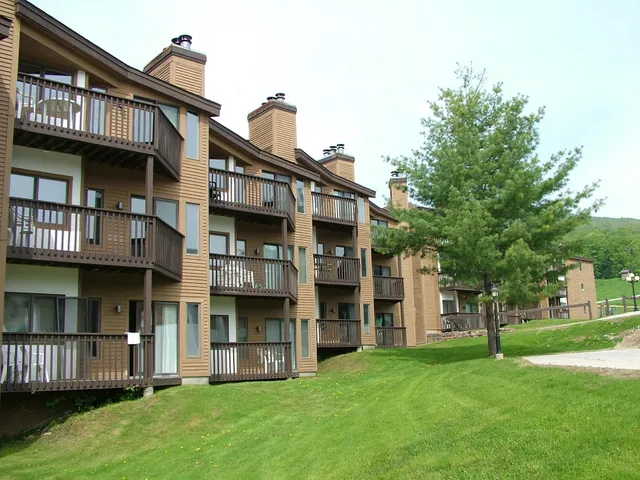 $334,000 | 350 Mountain Road, Unit B303, Ludlow, VT 05149