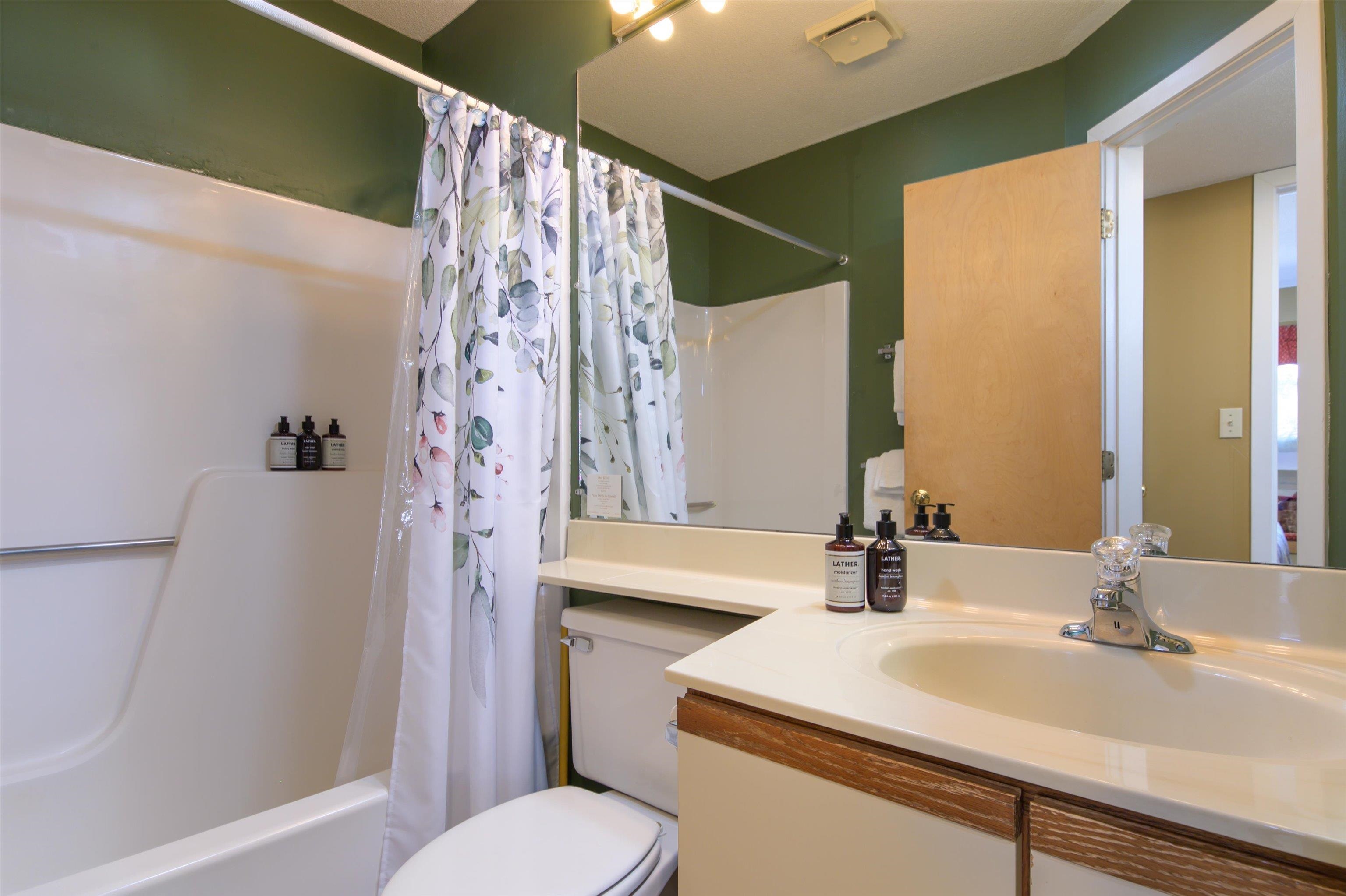 350 Mountain Road, Unit B303 Ludlow, VT 05149 - Photo 22 of 31