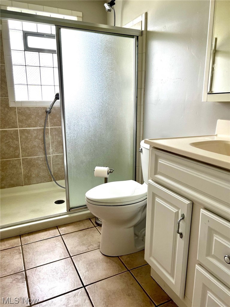 2428 Reeves Road Northeast Warren, OH 44483 - Photo 17 of 23 Bath