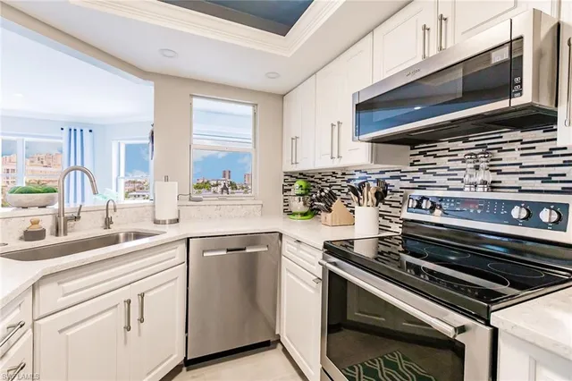 $8,000 | 900 Collier Court, Unit 406, Marco Island, FL 34145