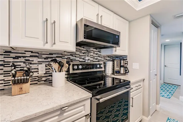 $8,000 | 900 Collier Court, Unit 406, Marco Island, FL 34145