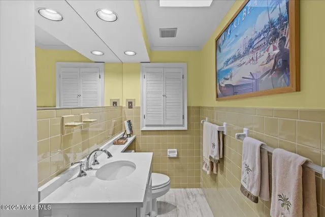 a view of a living room