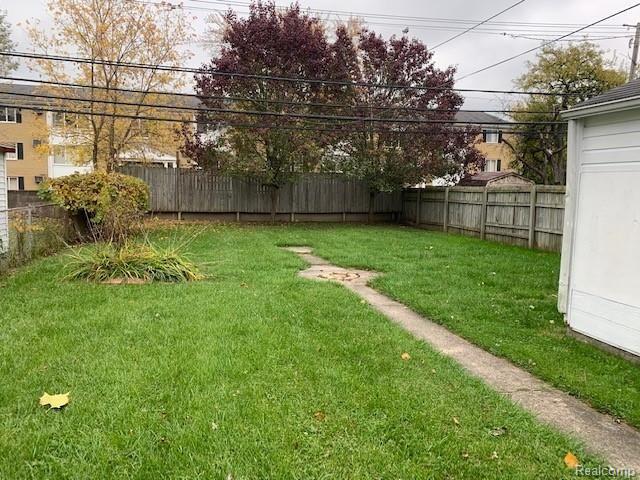 315 Biltmore Street Inkster, MI 48141 - Photo 5 of 25