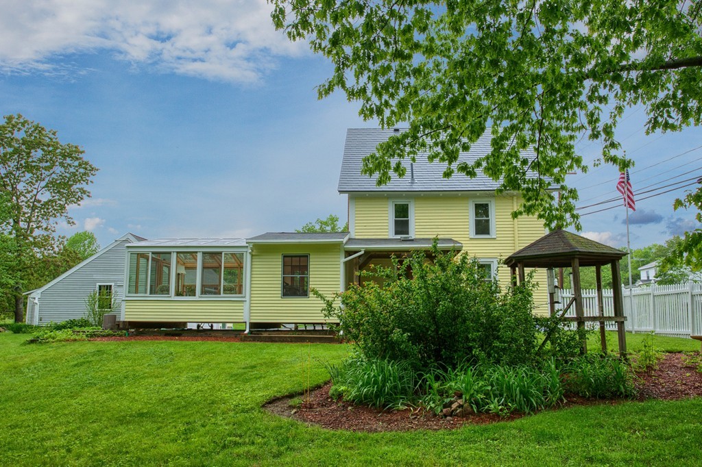 98 State Road West Westminster, MA 01473 - Photo 3 of 29 Gallery Image 3
