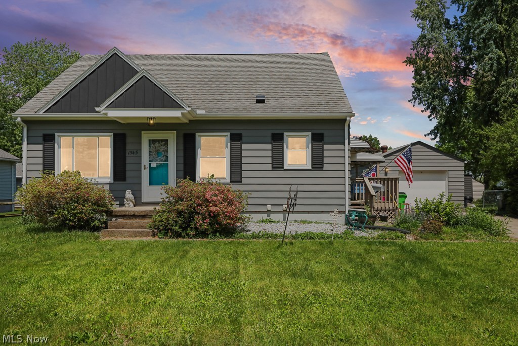 1545 Ries Street Barberton, OH 44203 - Photo 1 of 28