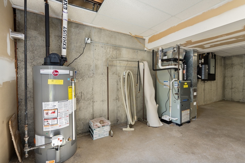 200 Lambert Terrace, Unit 30 Chicopee, MA 01020 - Photo 31 of 34