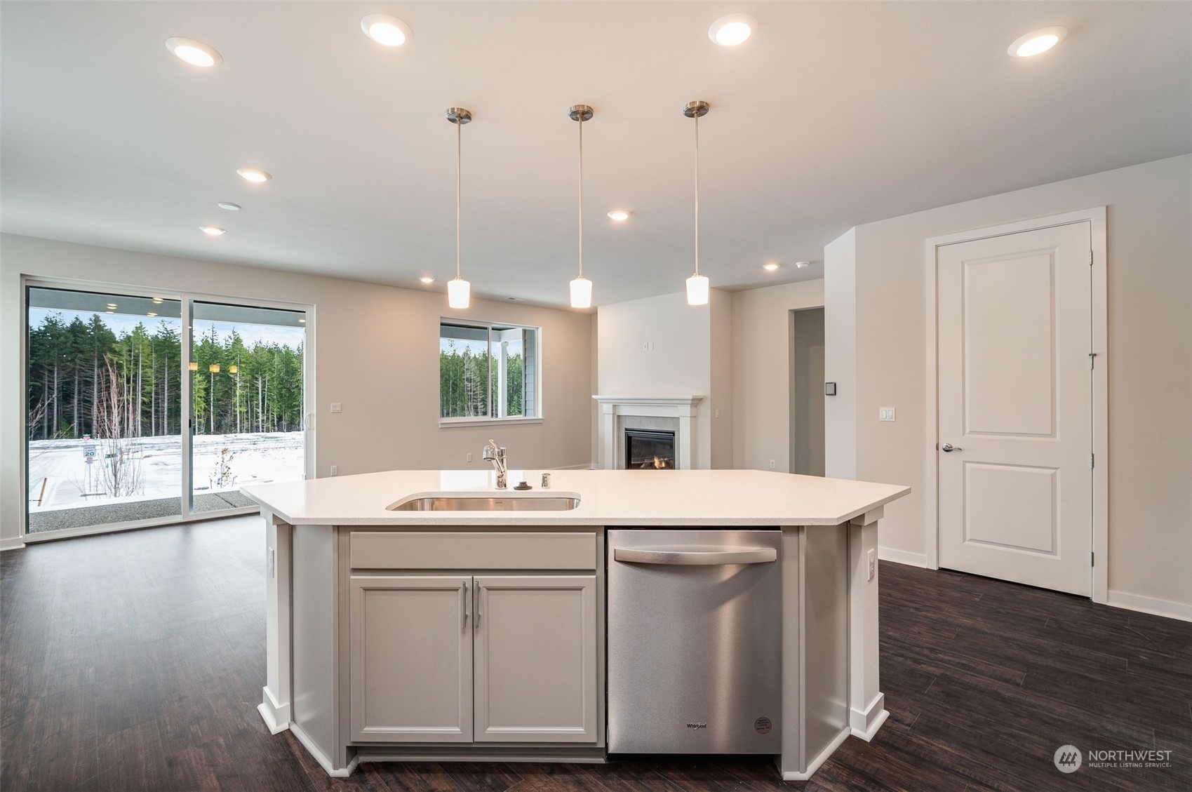 23606 Arbors Terrace Road Northeast, Unit 38 Kingston, WA 98346 - Photo 8 of 26 Gallery Image 8