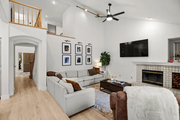 $599,900 | 1672 St Andrews Drive, Redding, CA 96003