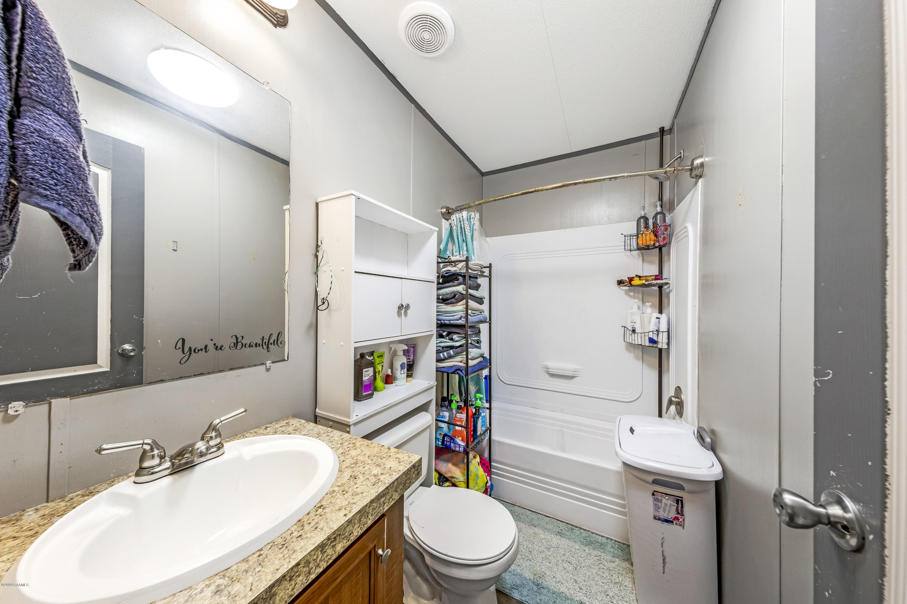 8812 Lawrence Road Abbeville, LA 70510 - Photo 17 of 32 Gallery Image 17