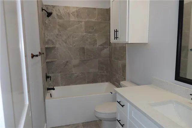 $374,900 | 2000 Reagan Court, Bryan, TX 77802