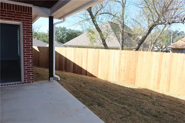 $374,900 | 2000 Reagan Court, Bryan, TX 77802
