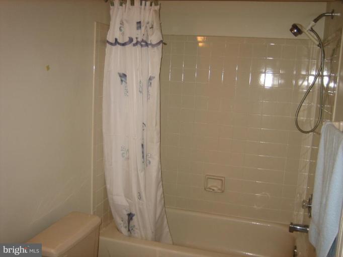 14547 Cutstone Way Silver Spring, MD 20905 - Photo 14 of 22 Bath #2