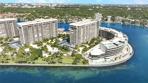 $1,399,000 | 3 Grove Isle Drive, Unit C1108, Miami, FL 33133