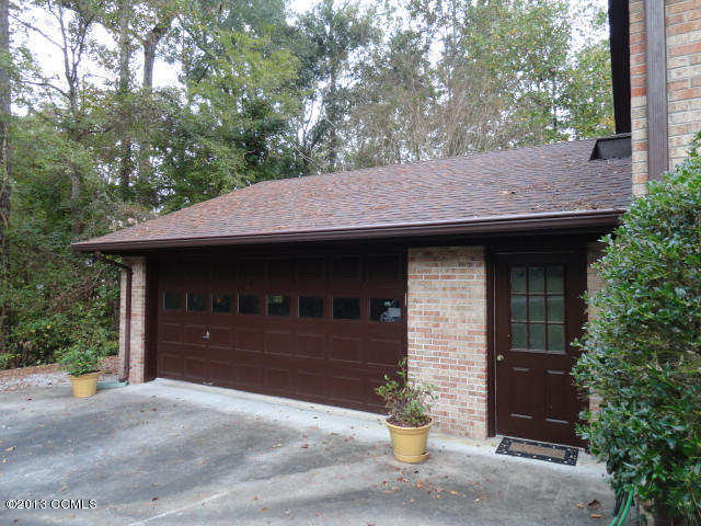 407 Boros Road New Bern, NC 28560 - Photo 31 of 31 Double Garage w/2 Personnel Doors