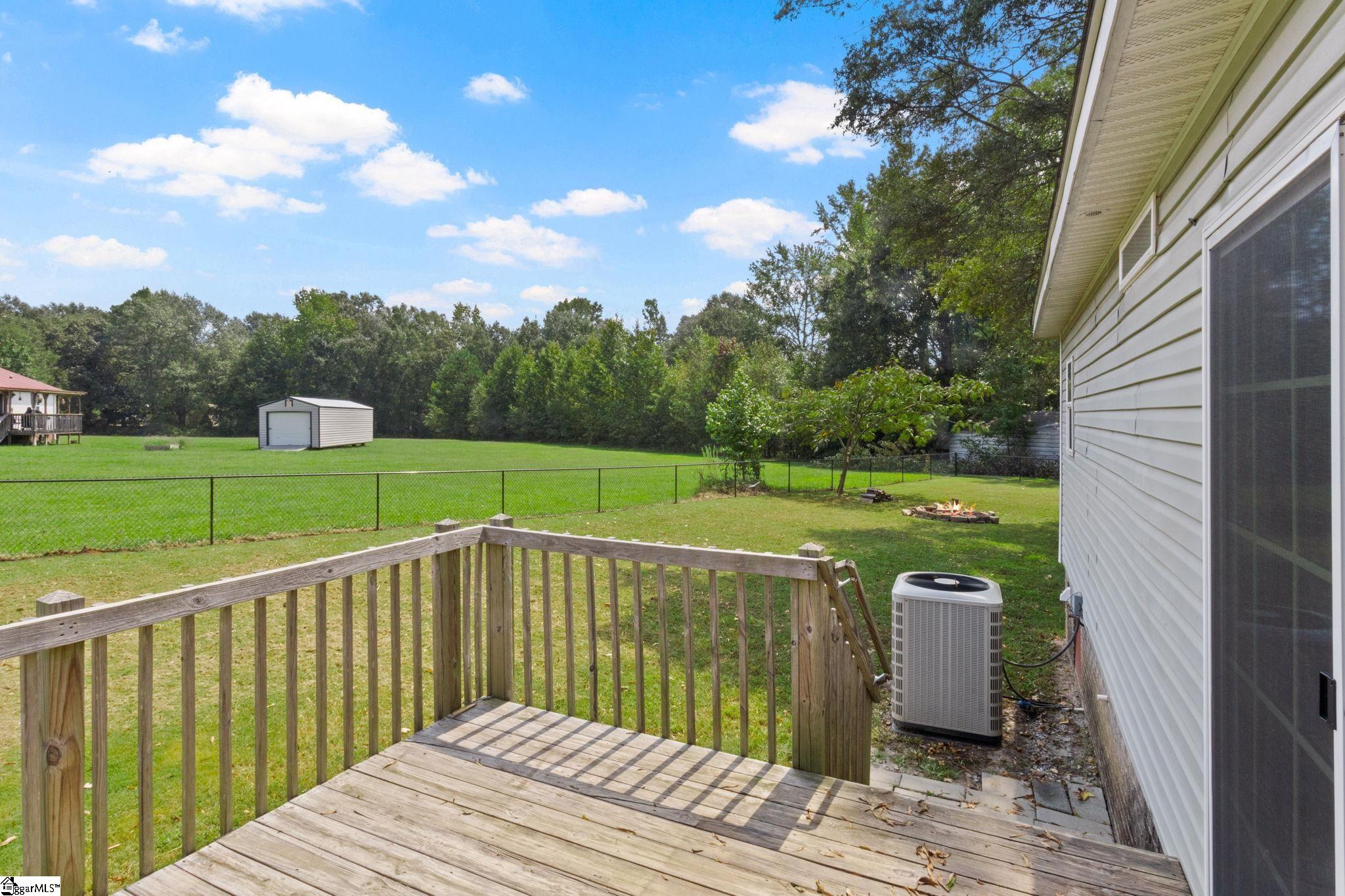 115 Lesley Road Pelzer, SC 29669 - Photo 3 of 30
