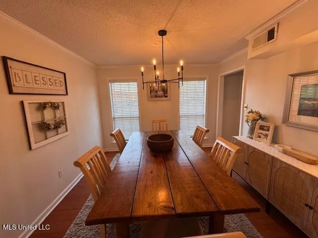 $284,900 | 1309 Pascagoula Street, Pascagoula, MS 39567