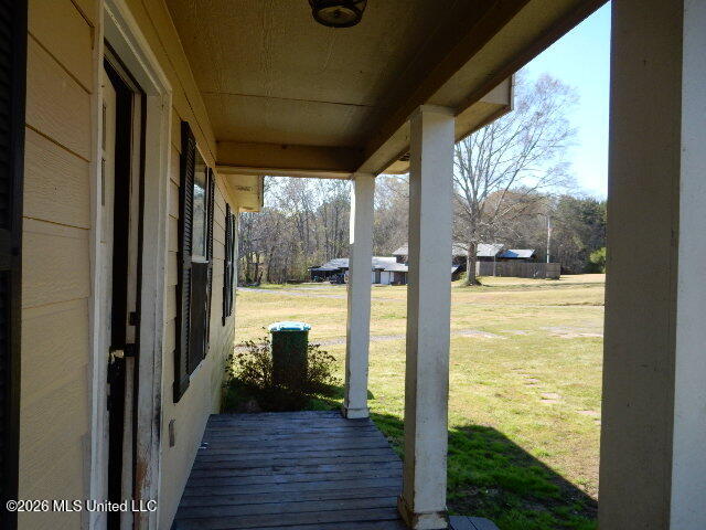 151 Barkwood Road Carthage, MS 39051 - Photo 4 of 33 2026-03-20 22.12.01