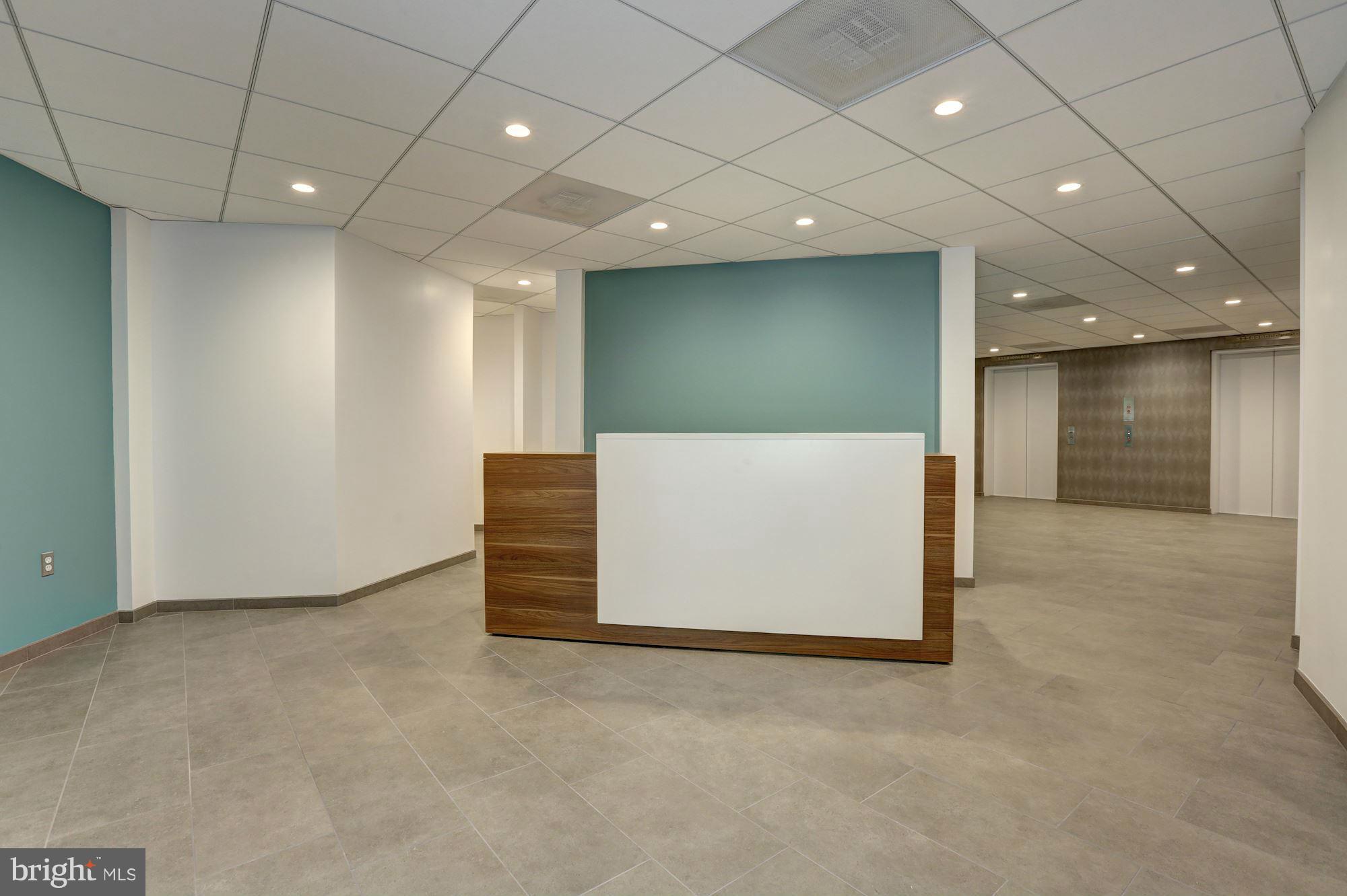 3 Washington Circle Northwest, Unit 103 Washington, DC 20037 - Photo 21 of 28 a view of an empty room