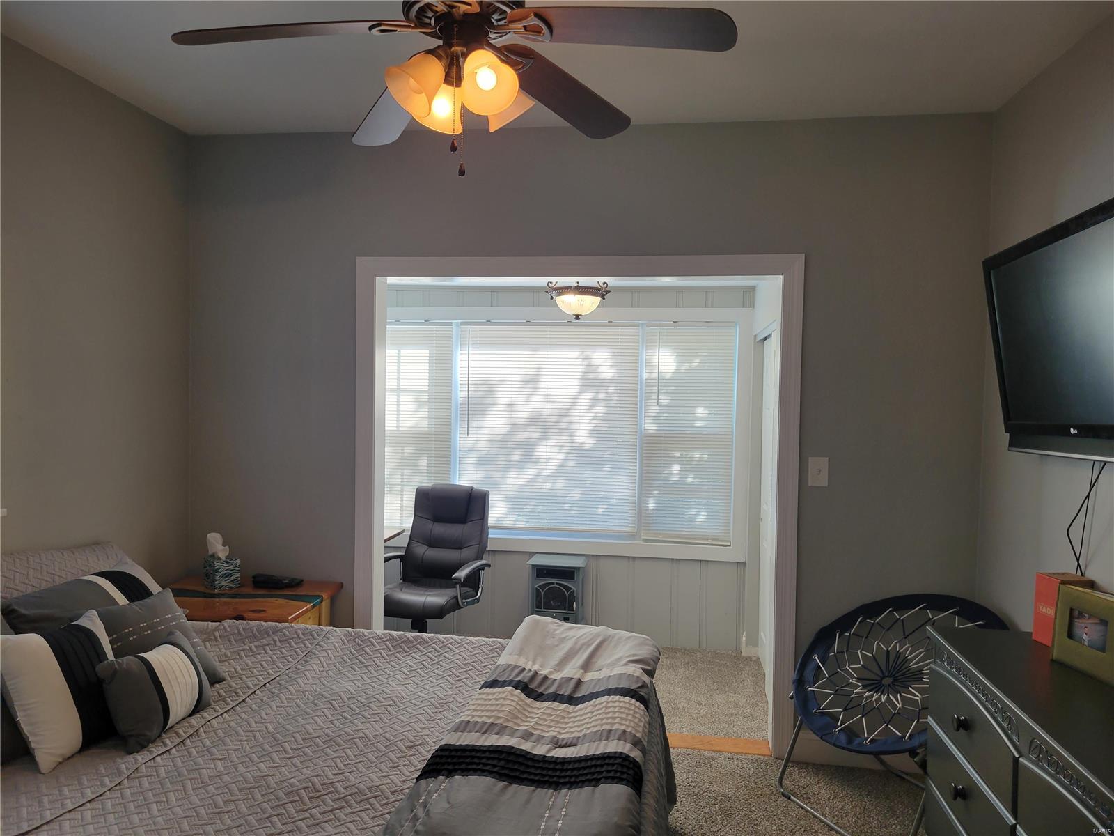 746 Rice Street Wood River, IL 62095 - Photo 6 of 26 Gallery Image 6
