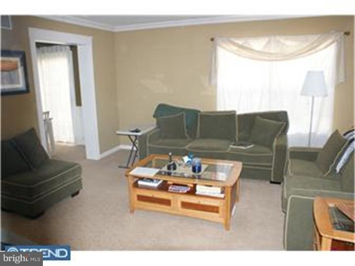 5435 Rinker Circle, Unit 282 Doylestown, PA 18902 - Photo 6 of 17 Family Room