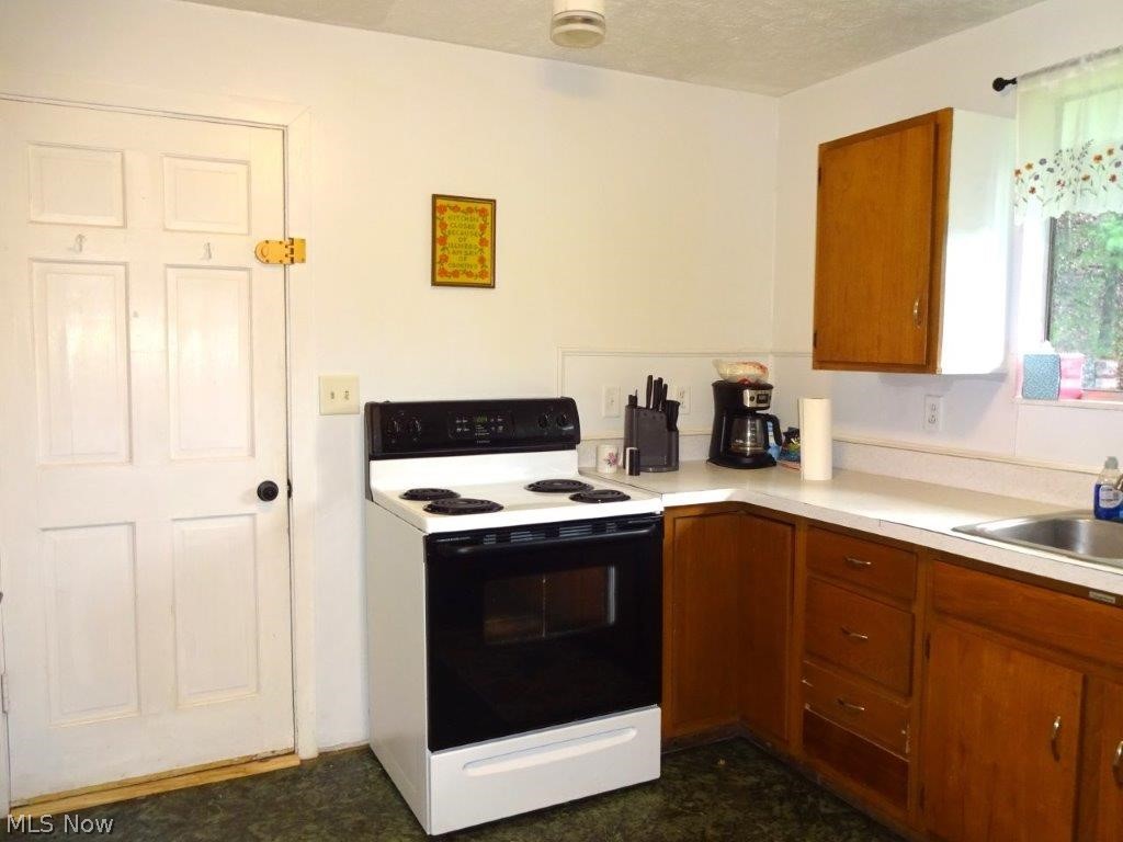 2573 Liverpool Road Le Roy, WV 25252 - Photo 17 of 26