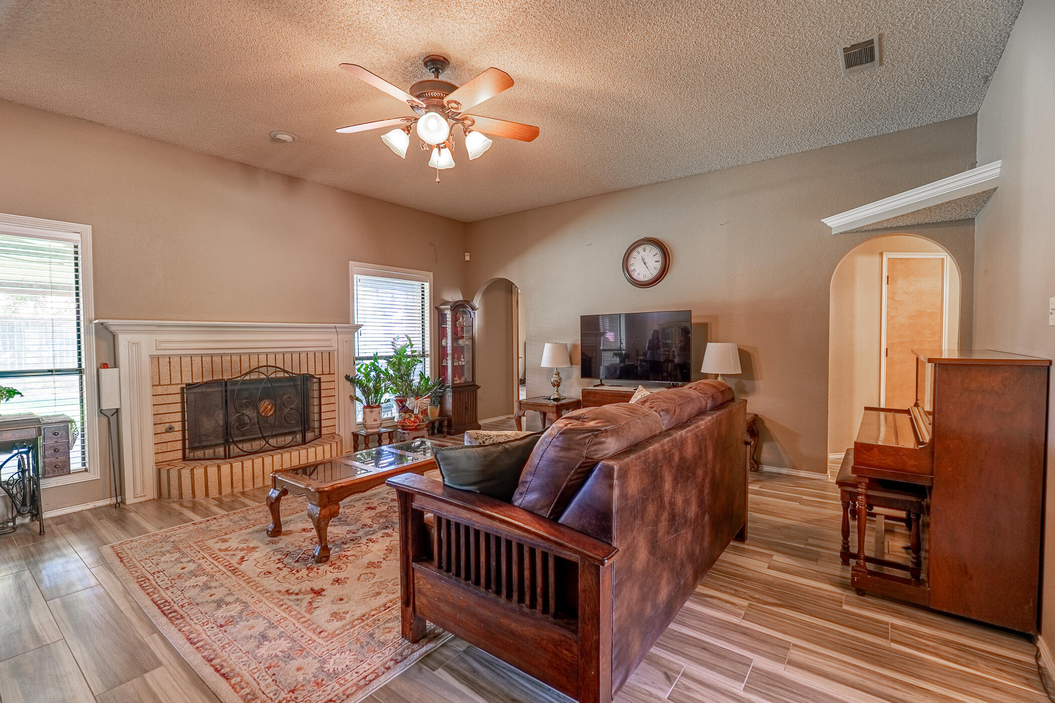 3110 97th Street Lubbock, TX 79423 - Photo 9 of 40 DSC04476-HDR