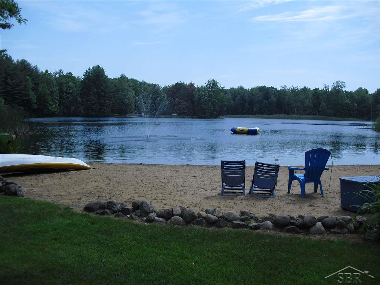 3137 South Brennan Road Hemlock, MI 48626 - Photo 4 of 22 31295519-3.JPG
