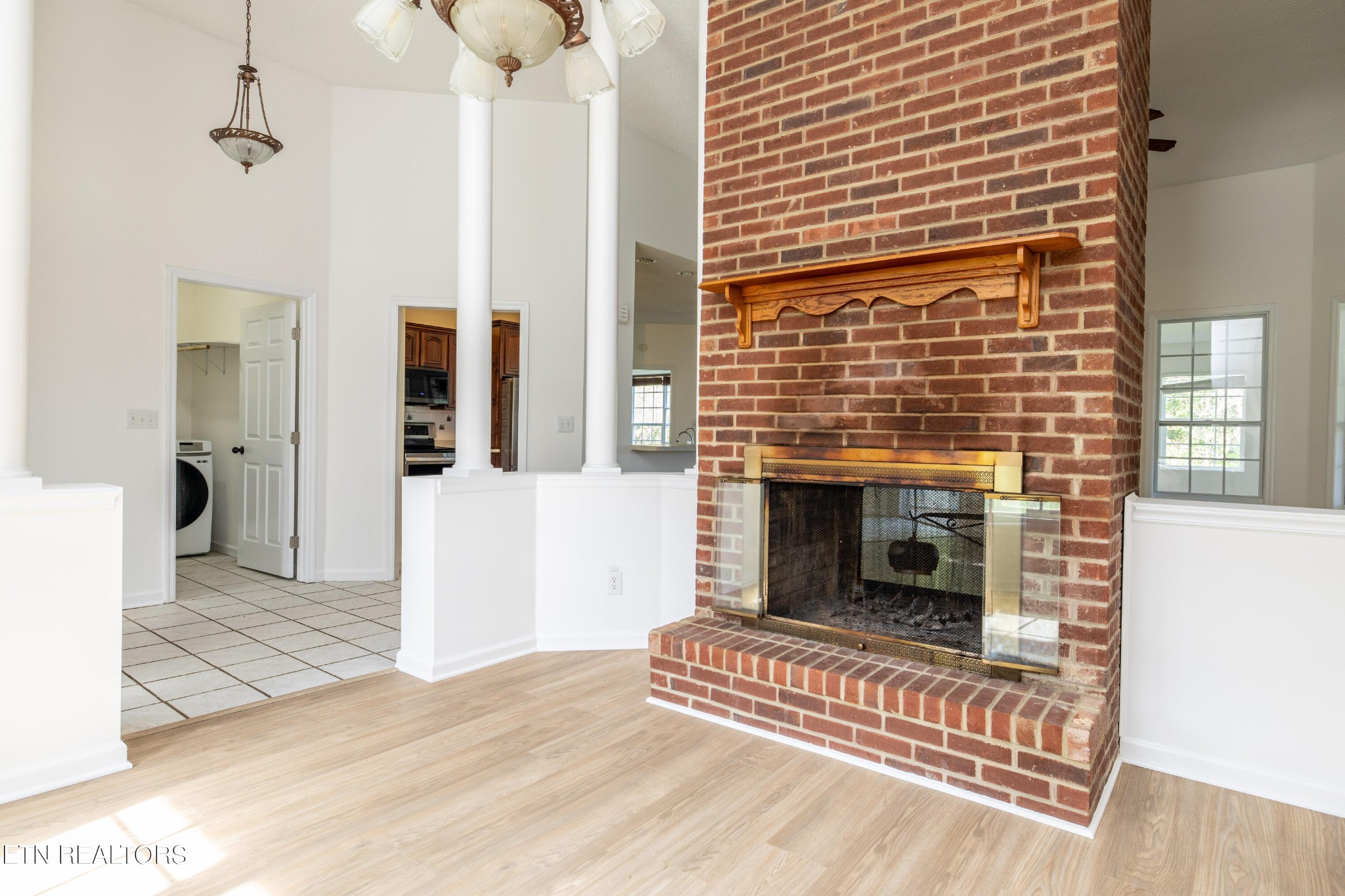 17254 Stockton Valley Road Philadelphia, TN 37846 - Photo 9 of 51 Gallery Image 9