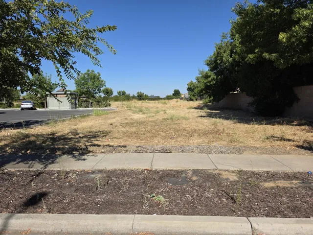 $249,500 | 955 Carson Drive, Yuba City, CA 95993