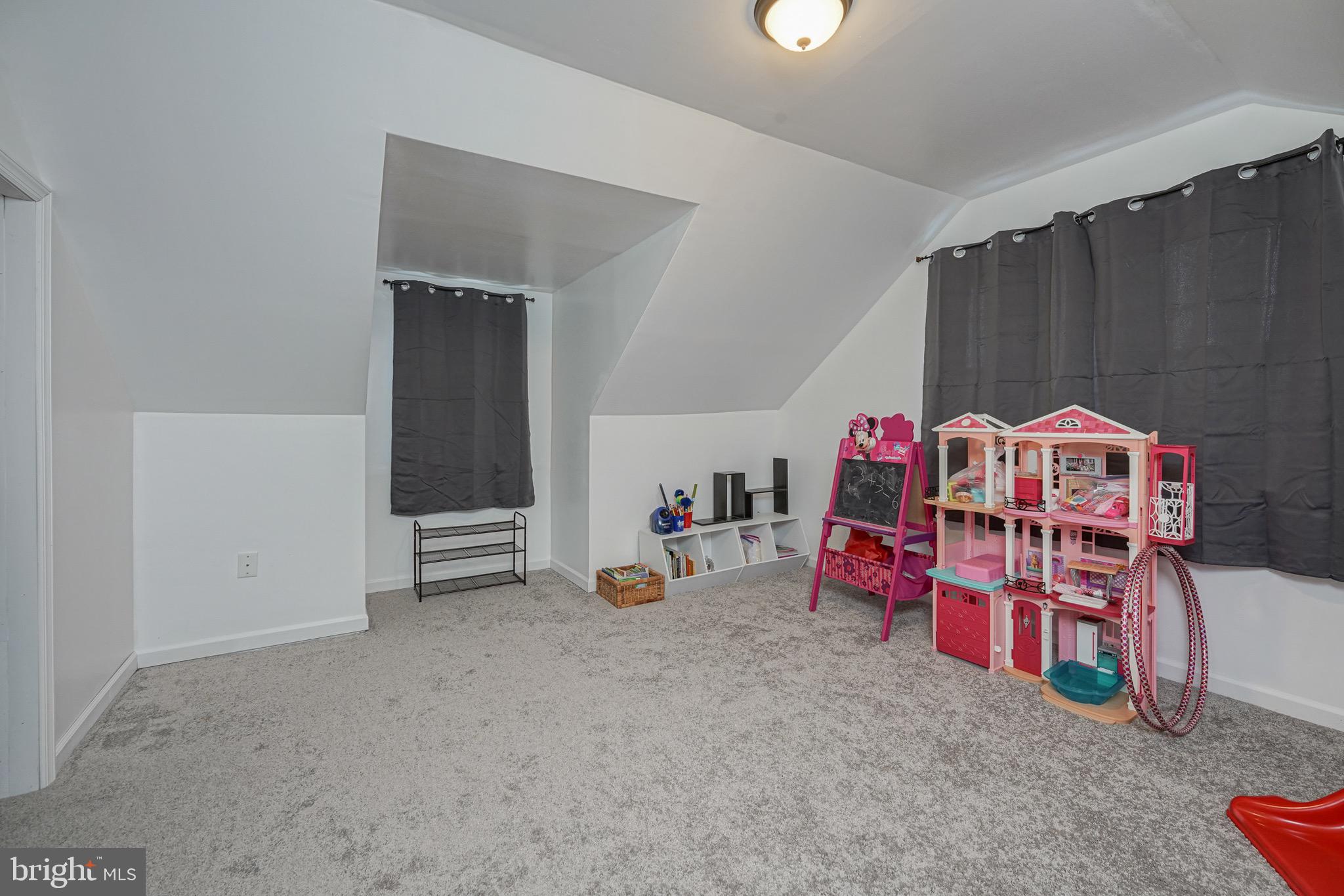 529 Warwick Road Lawnside, NJ 08045 - Photo 27 of 38
