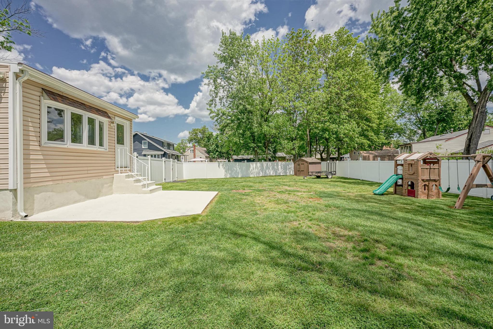529 Warwick Road Lawnside, NJ 08045 - Photo 33 of 38