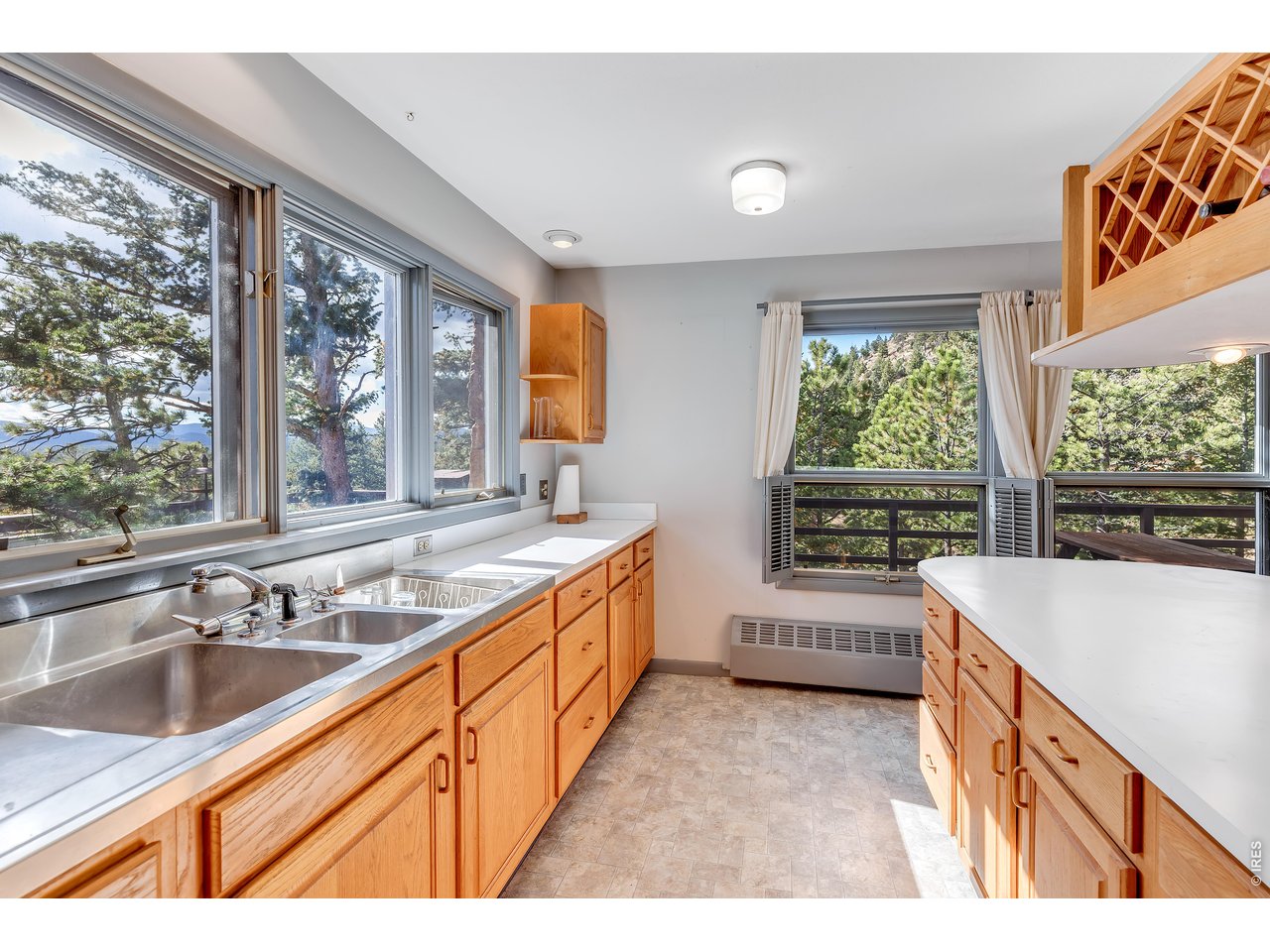 5566 Sugarloaf Road Boulder, CO 80302 - Photo 16 of 34
