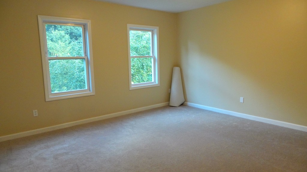 2 Liberty Street Clinton, MA 01510 - Photo 8 of 21 Gallery Image 8
