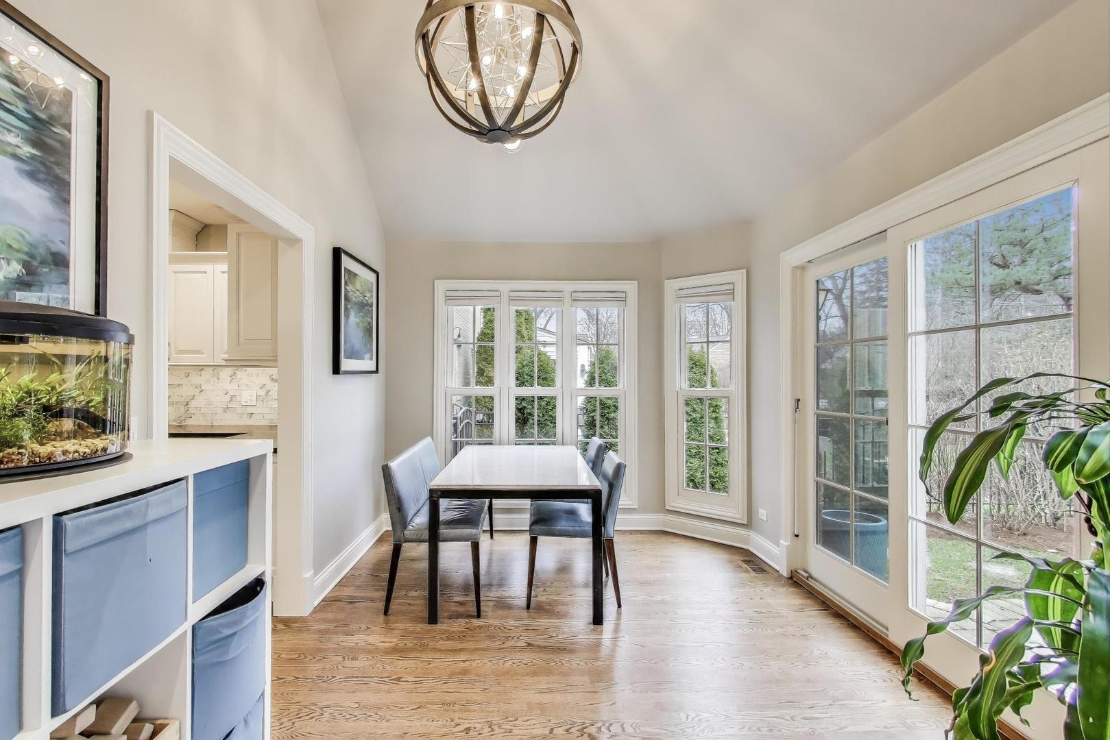 521 Mayfair Road Arlington Heights, IL 60005 - Photo 12 of 47