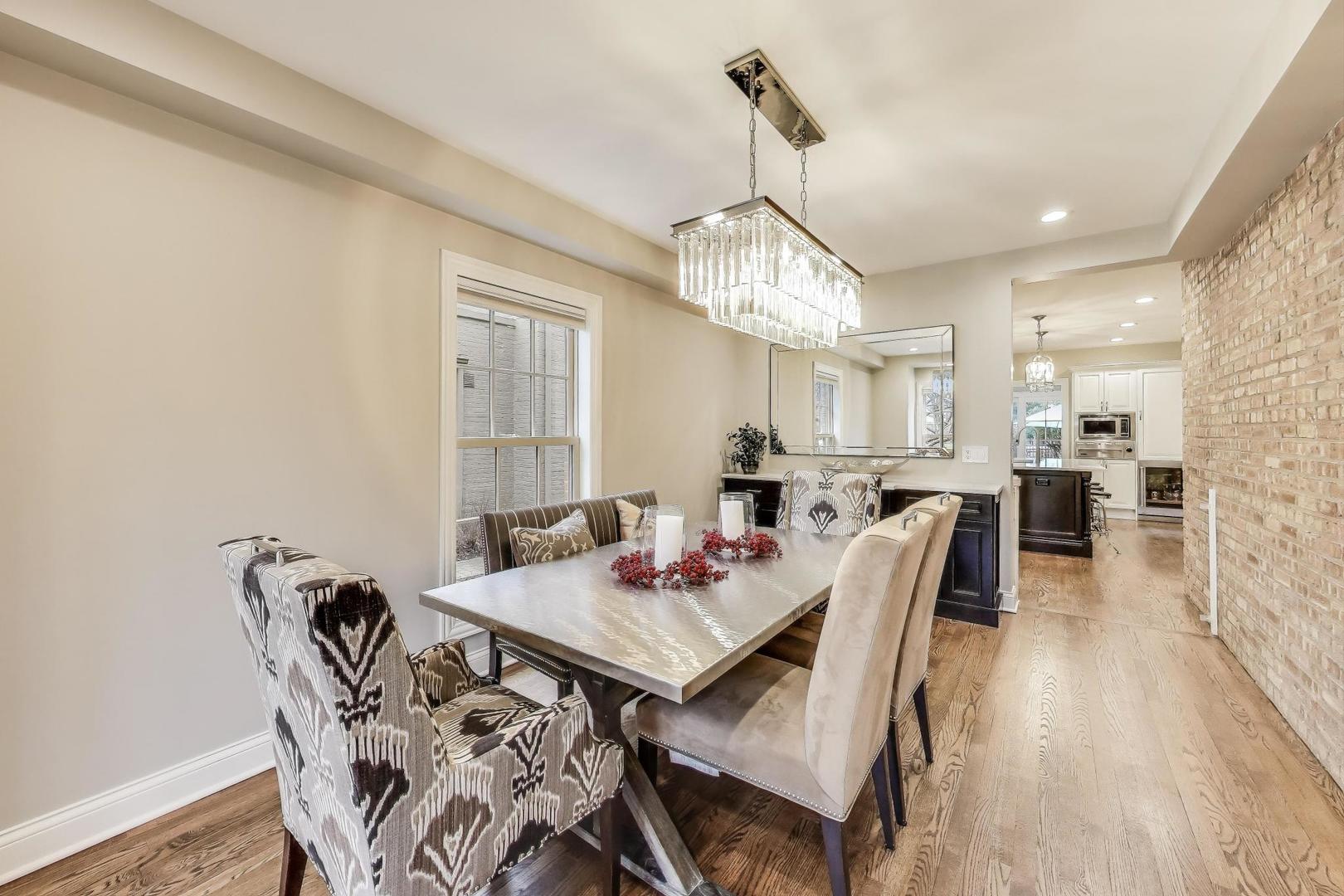 521 Mayfair Road Arlington Heights, IL 60005 - Photo 7 of 47