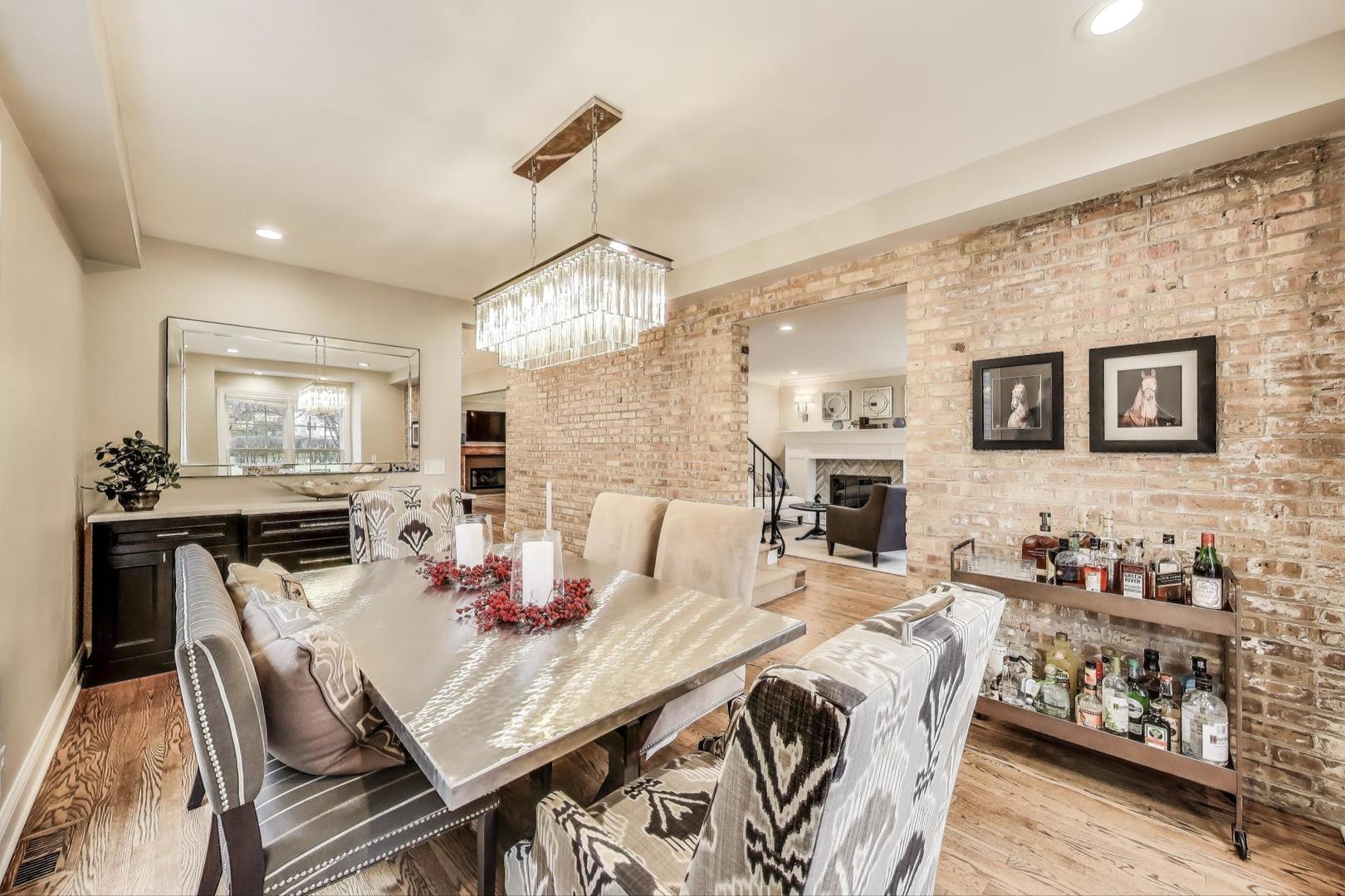 521 Mayfair Road Arlington Heights, IL 60005 - Photo 8 of 47