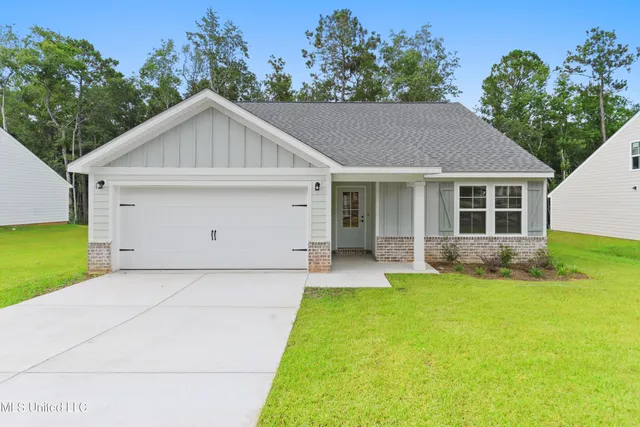 $249,990 | 9634 West Oaklawn Road, Biloxi, MS 39532