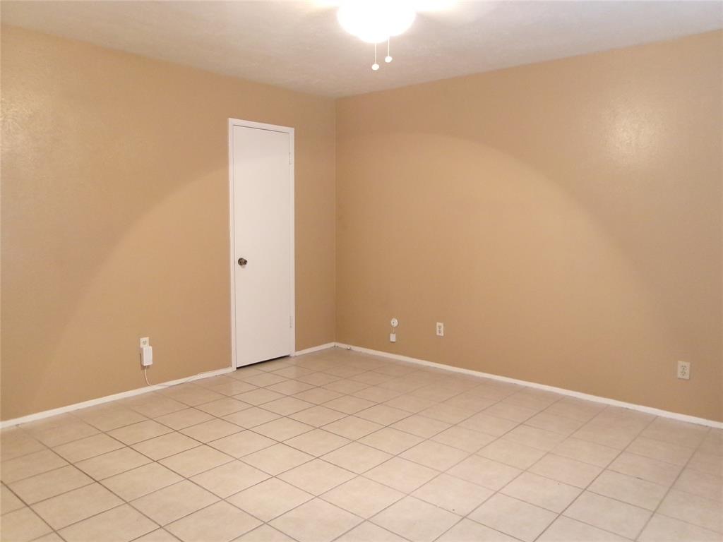 1201 Independence Trail Grand Prairie, TX 75052 - Photo 15 of 24 a view of an empty room