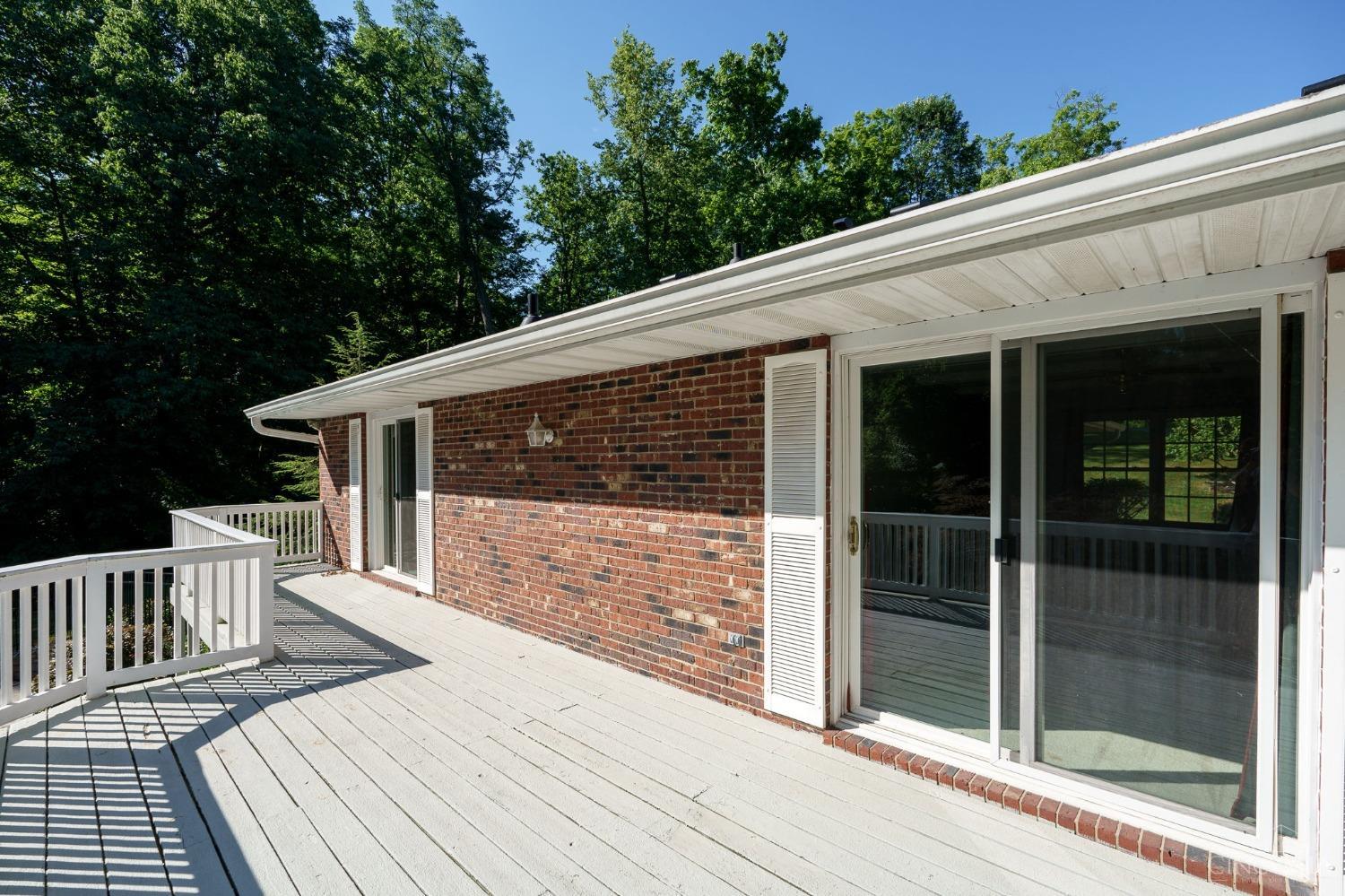 4688 Day Road Cincinnati, OH 45252 - Photo 30 of 50 Deck