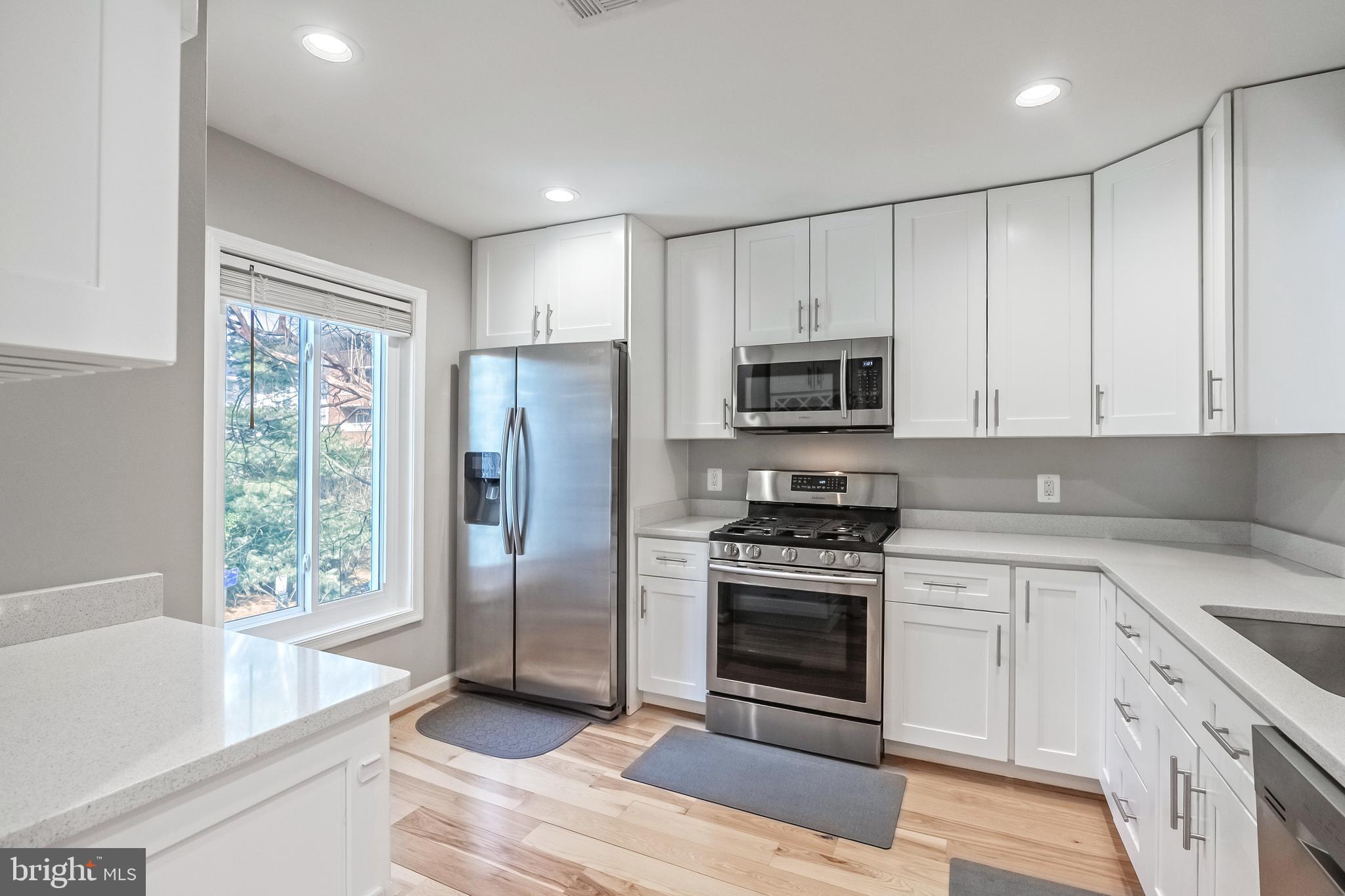 2312 Hunter's Run Drive, Unit 2312 Reston, VA 20191 - Photo 14 of 30 Gallery Image 14