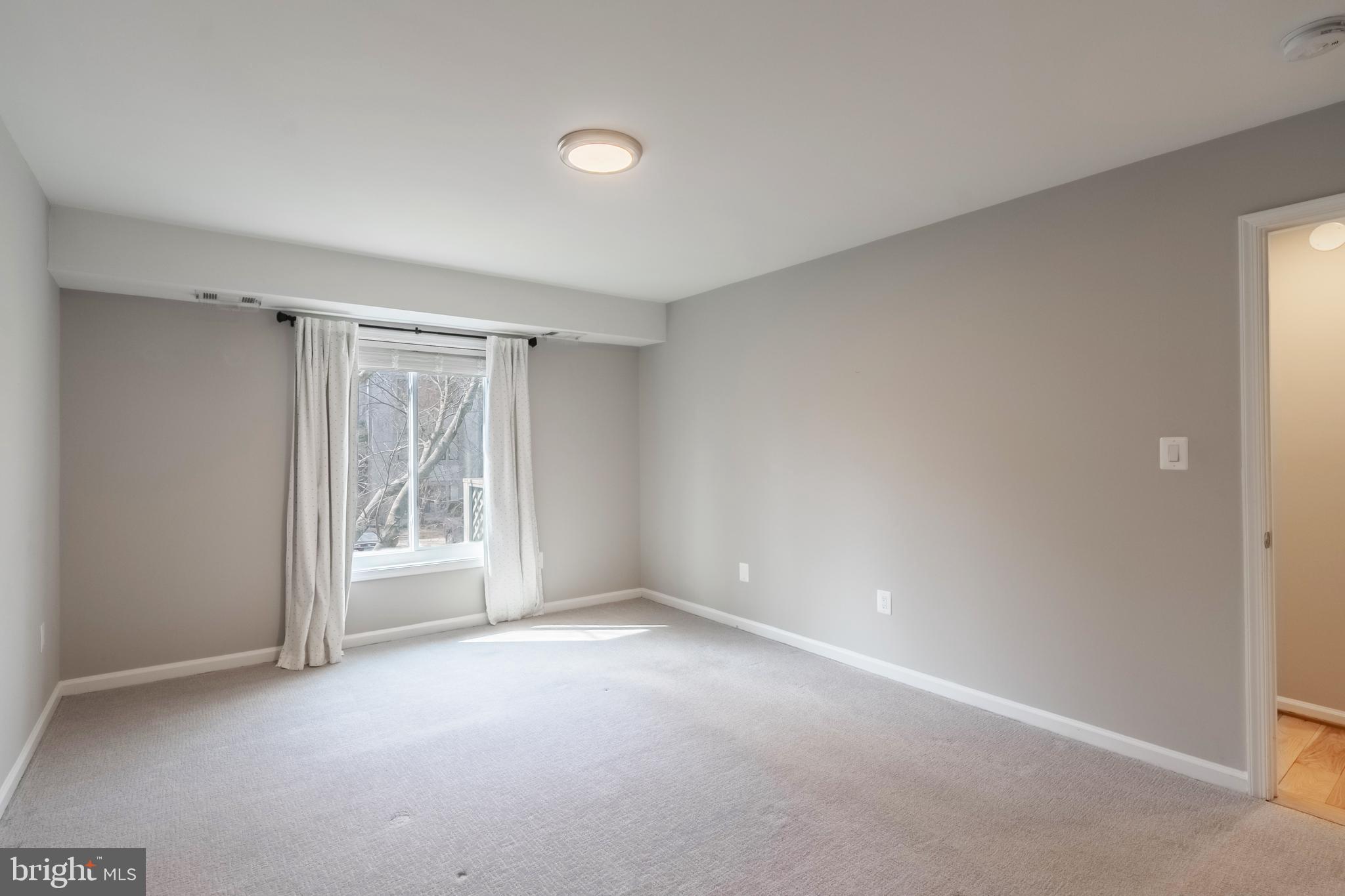 2312 Hunter's Run Drive, Unit 2312 Reston, VA 20191 - Photo 23 of 30 Gallery Image 23