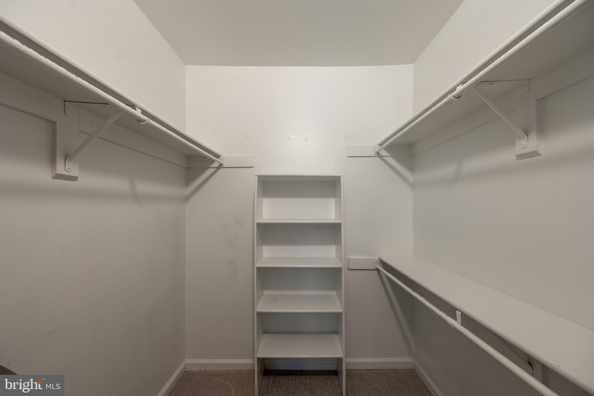 2312 Hunter's Run Drive, Unit 2312 Reston, VA 20191 - Photo 25 of 30 Gallery Image 25