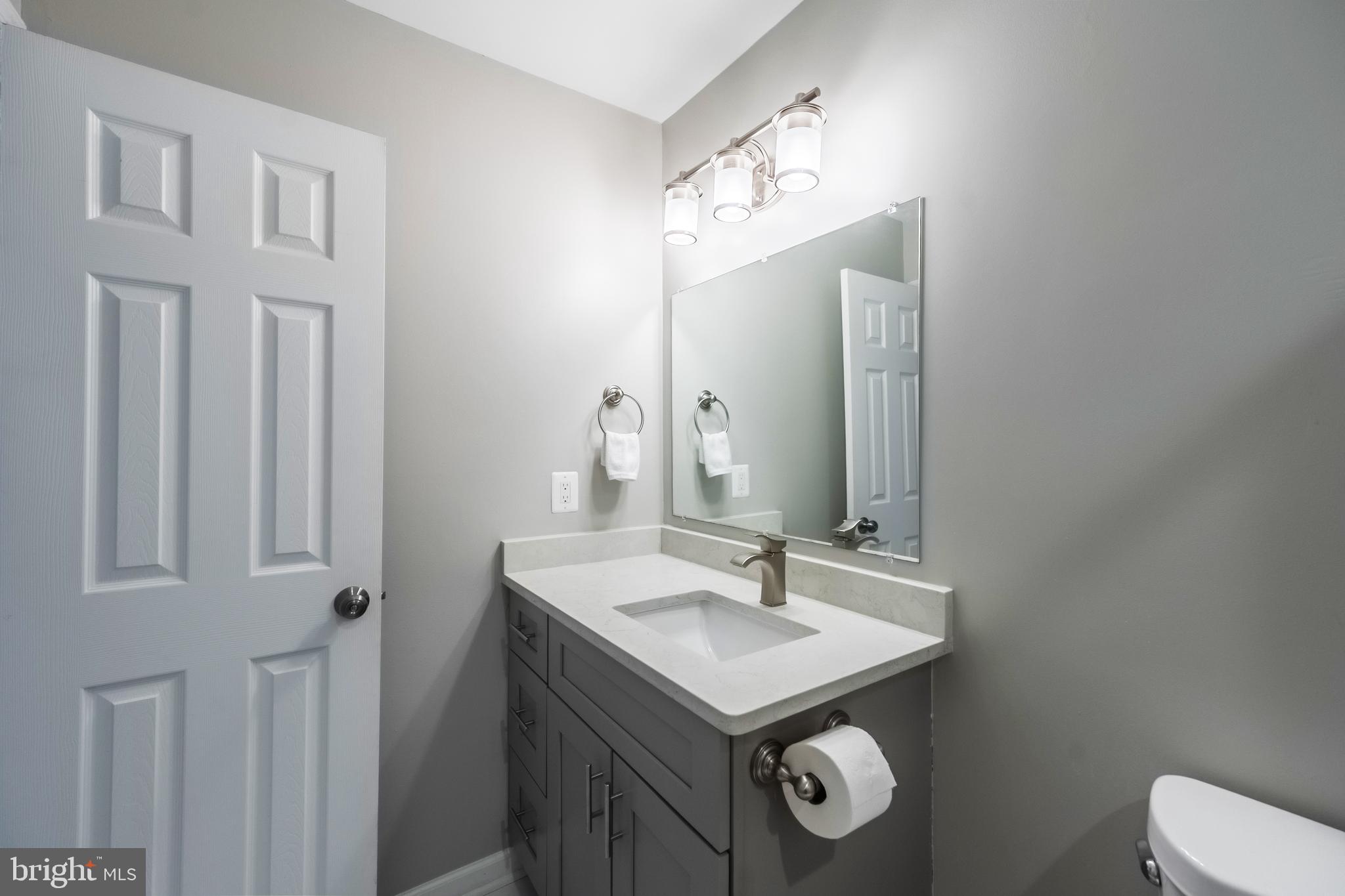 2312 Hunter's Run Drive, Unit 2312 Reston, VA 20191 - Photo 28 of 30 Gallery Image 28