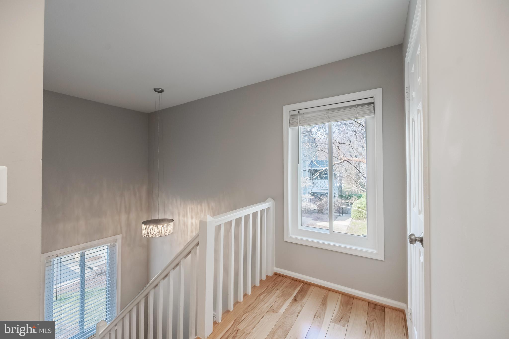 2312 Hunter's Run Drive, Unit 2312 Reston, VA 20191 - Photo 4 of 30 Gallery Image 4
