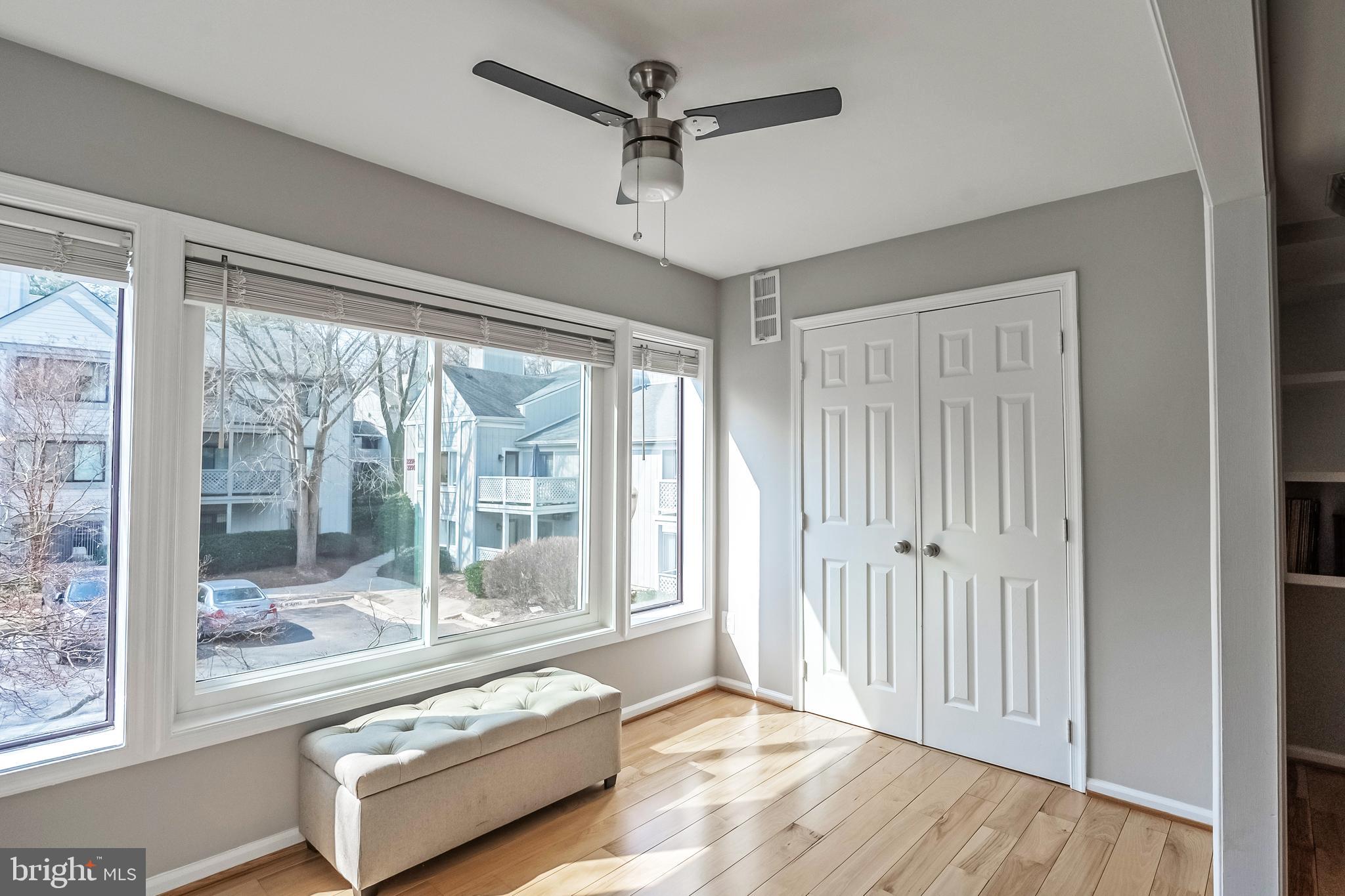 2312 Hunter's Run Drive, Unit 2312 Reston, VA 20191 - Photo 10 of 30 Gallery Image 10
