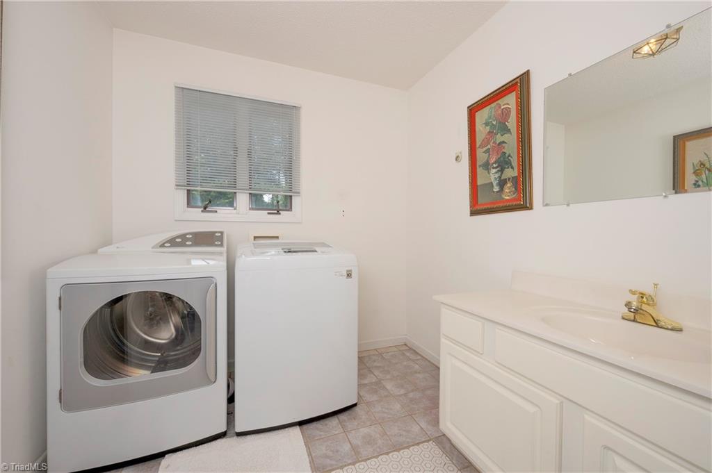 6355 Styers Ferry Road Clemmons, NC 27012 - Photo 13 of 45 Laundry