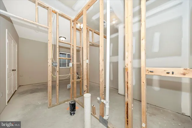 $550,000 | 10228 Nuthatch Drive, New Market, MD 21774