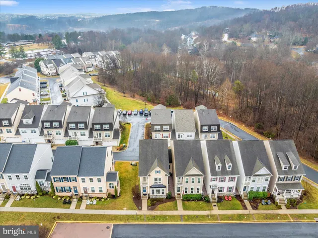 $550,000 | 10228 Nuthatch Drive, New Market, MD 21774