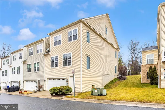 $550,000 | 10228 Nuthatch Drive, New Market, MD 21774