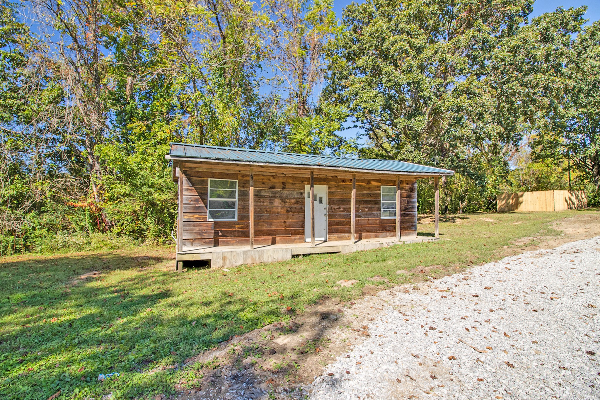 131 Maynard Avenue Jamestown, TN 38556 - Photo 55 of 59 front view of a house with a yard